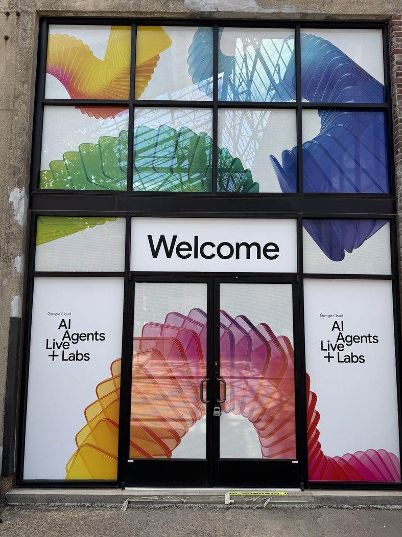 Event window graphics, second surface