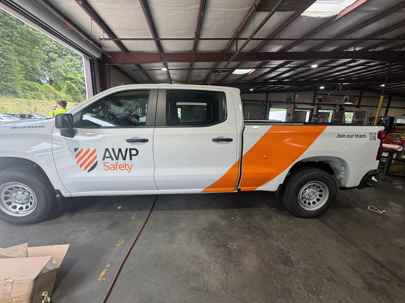 Partial wrap with printed accent panel