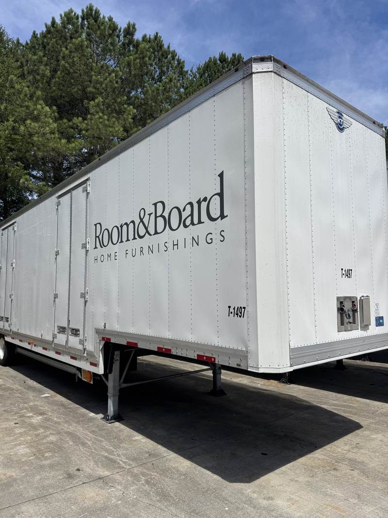 Trailer lettering, 53-foot dry van